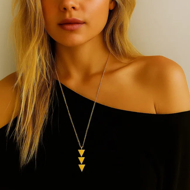 ketting driehoekjes goud
