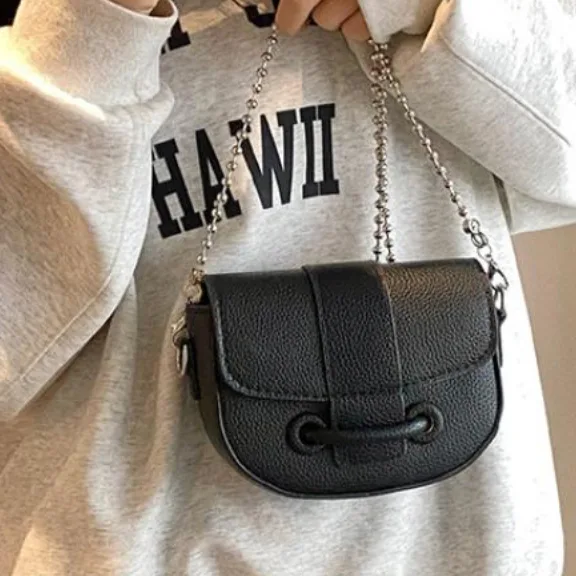 schoudertasje Julie zwart