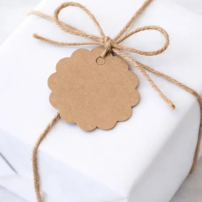 labels bruin bloem 6x6 cm